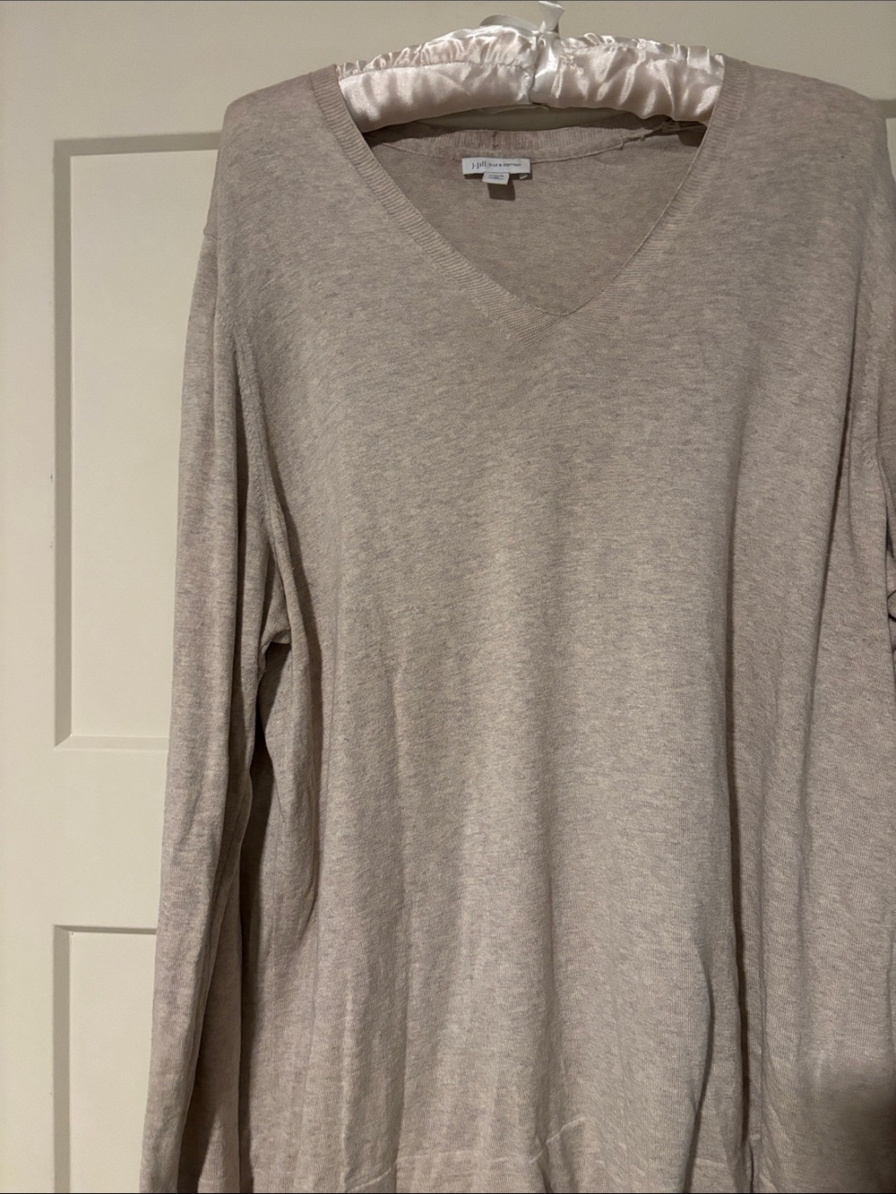 J.Jill Silk and Cotton Blend Beige V-Neck Women's Sweater